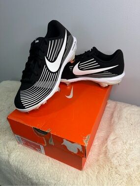 Nike Lunar Hyperdiamond 3 Varsity Women's Softball Cleats Black/White US 6.5 M